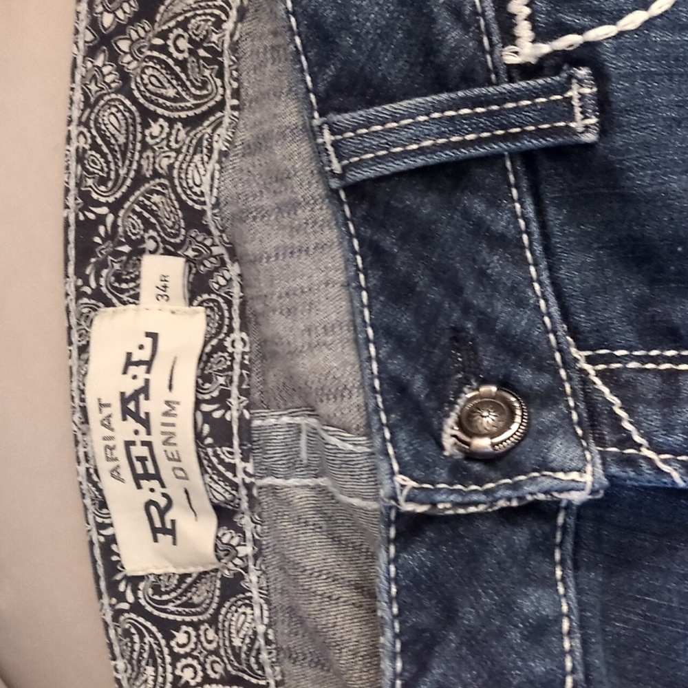 Ariat Real 34 R  Mid Rise Inseam 27.5 Good - Picture 3 of 4